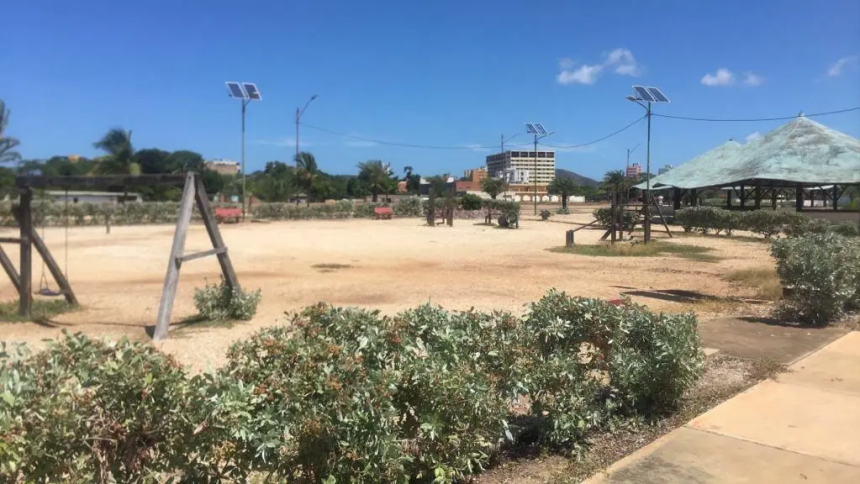 Mal estado de estructura en parque Bicentenario de Juangriego preocupa a visitantes
