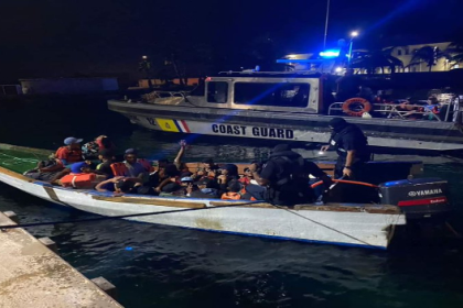 Interceptan embarcación con 28 venezolanos antes de llegar a Aruba