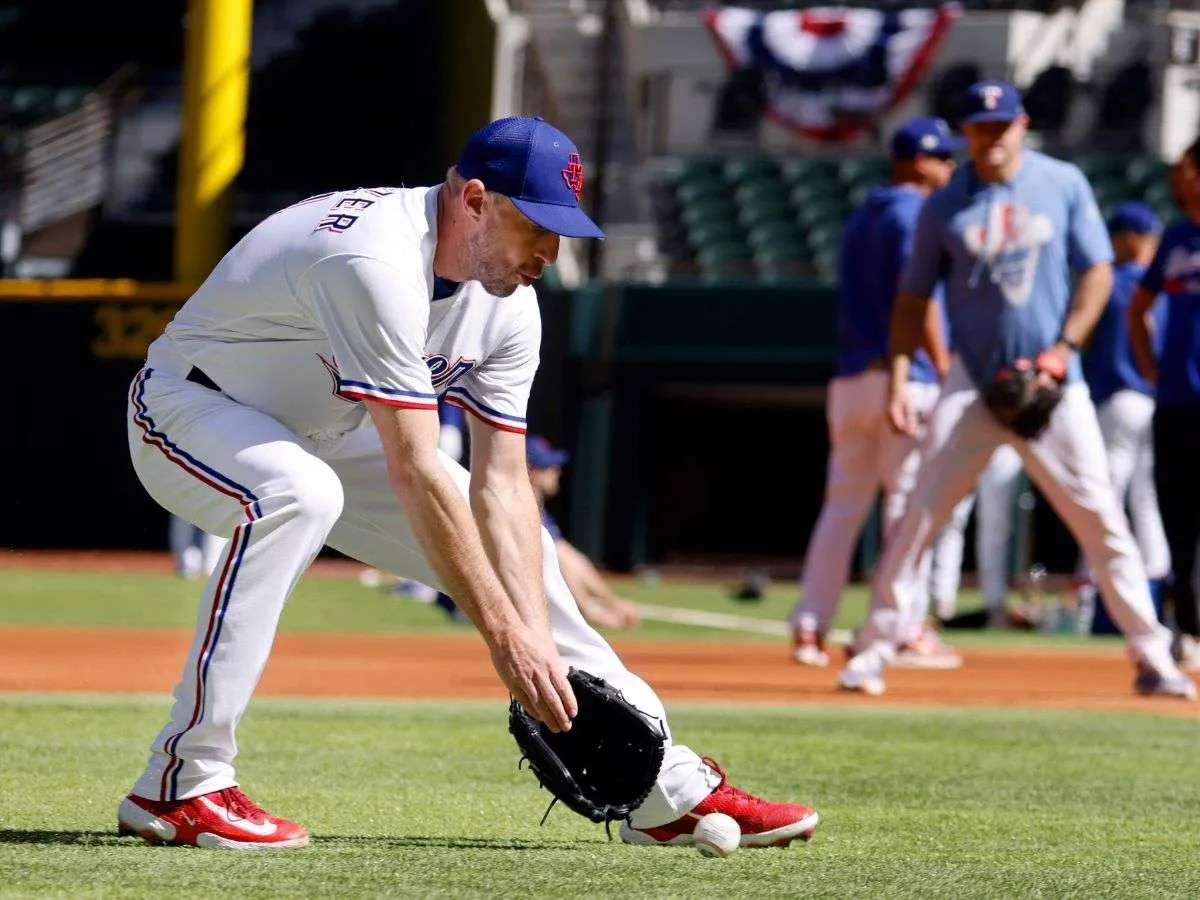 Scherzer y los Rangers apuntan a una victoria contundente