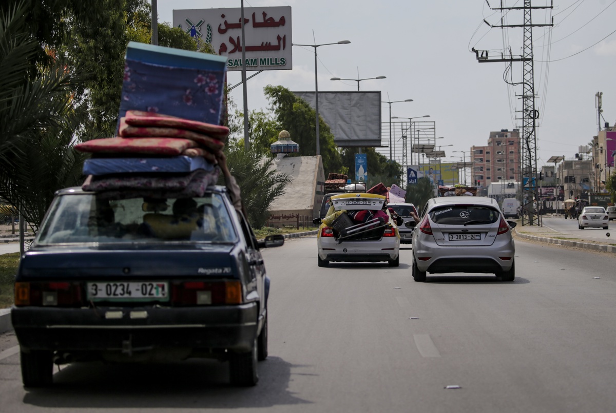 La falta de energía en Gaza provoca escasez de agua, agravándose la situación en medio de evacuaciones y bombardeos continuos