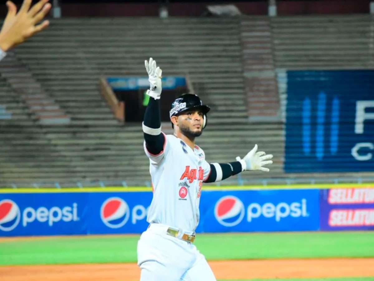 Las Águilas vencen a los Bravos en un emocionante juego hasta el final