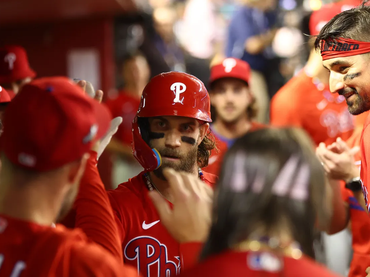 Los Filis derrotan a los Dbacks y están más cerca que nunca de la Serie Mundial