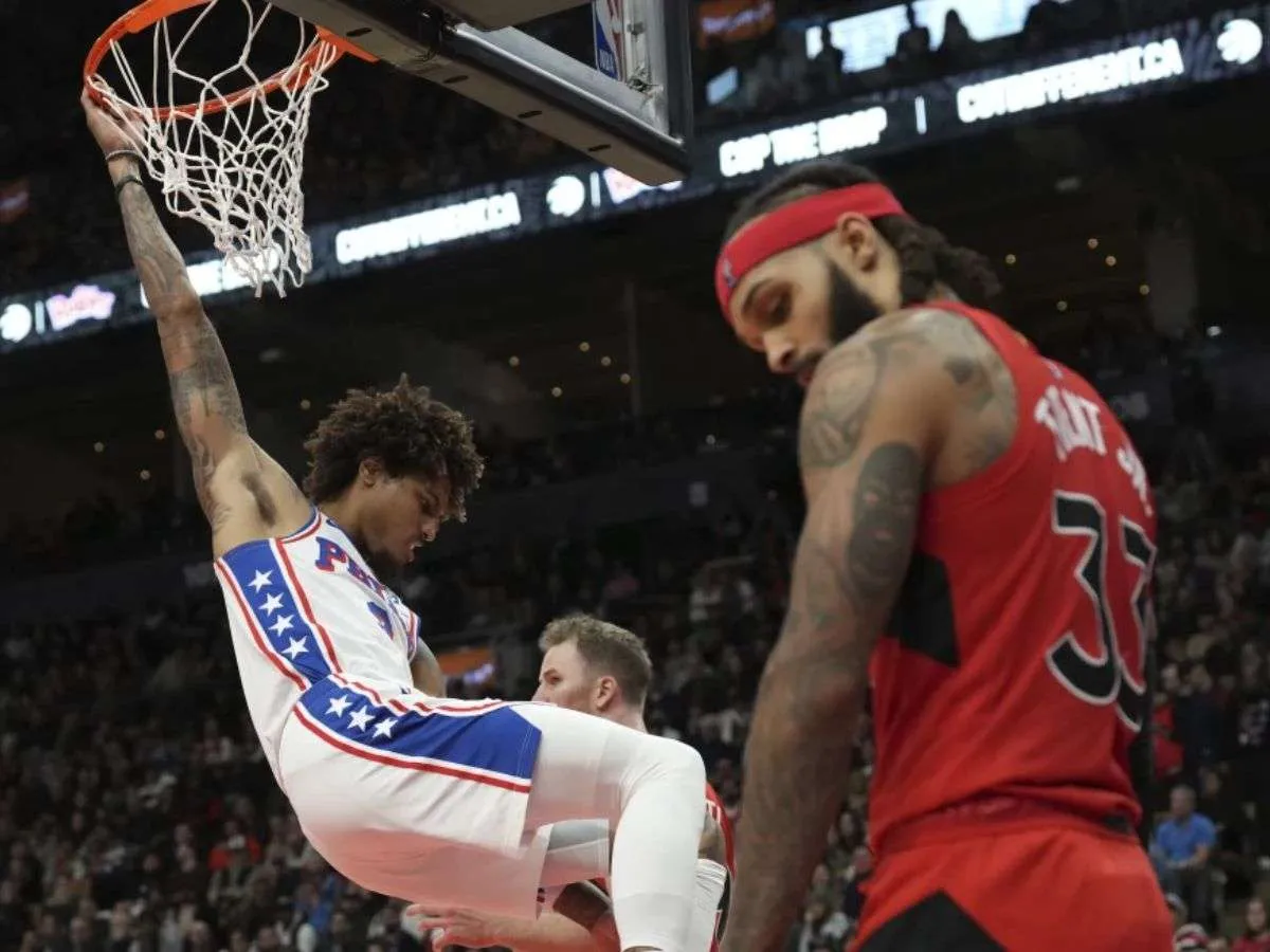 Los 76ers dominan con contundencia a los Raptors