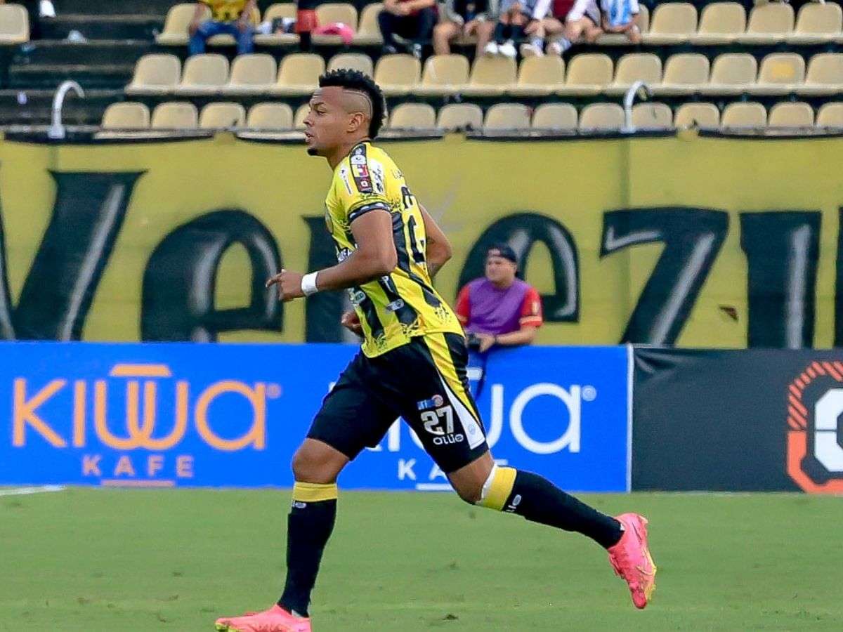 Lesión deja al Deportivo Táchira sin un delantero clave