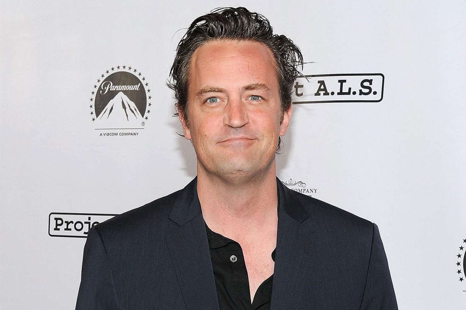 Amiga afirma que Matthew Perry se encontraba feliz el día previo a su fallecimiento