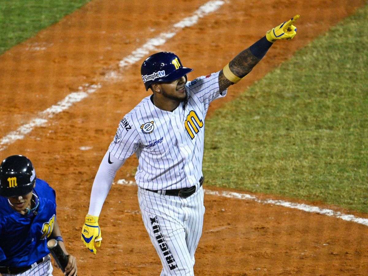 Magallanes demuestra su poderío frente a Caribes