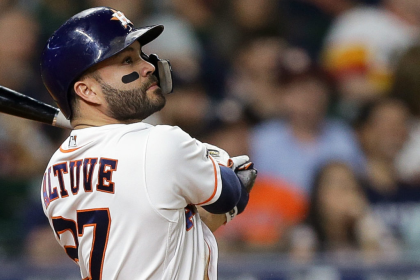 El cuadrangular fue el número 24 para Altuve en la postemporada