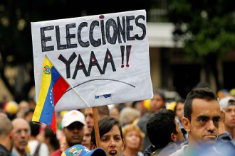 Jóvenes activistas políticos piden al CNE cumplir con cronograma del REP