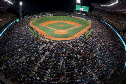 Los Navegantes del Magallanes junto con su nuevo mánager, Miguel Cairo y compañía esperan tener un gran estreno en su patio ante las Águilas del Zulia