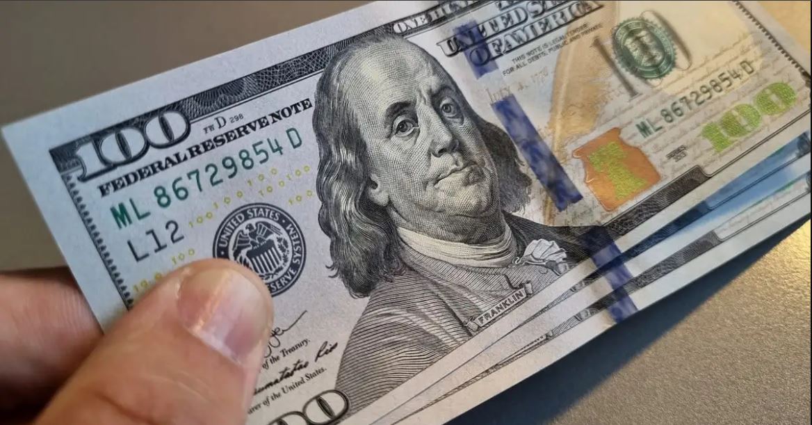 El Yummy Dólar actualizó hoy el precio del dólar a 35,58 bolívares en Venezuela.