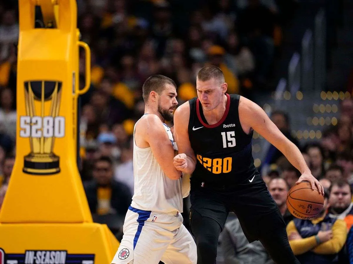 Jokic continúa dominando en la NBA con un rendimiento imparable