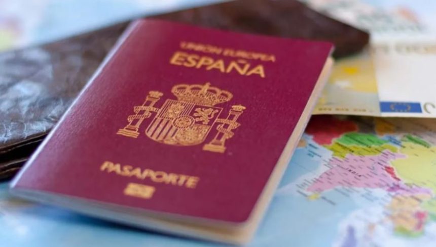 Pasaporte Español sin vivir en Europa Guía Completa Ley de Nietos