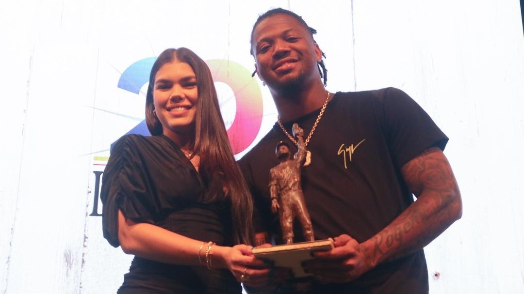 Ronald Acuña se lleva a casa el prestigioso premio Luis Aparicio en 2023