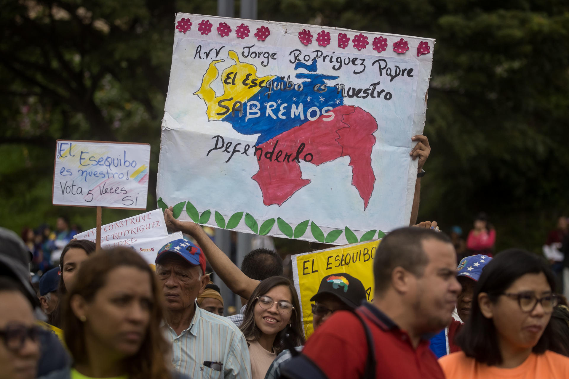 El periodista Reyes Theis afirma que este referendo carece de utilidad para el Derecho Internacional #CocuyoClaroyRaspao