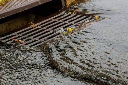 Vecinos de El Maco preocupados por anegamiento en días de lluvia/ Foto Referencial