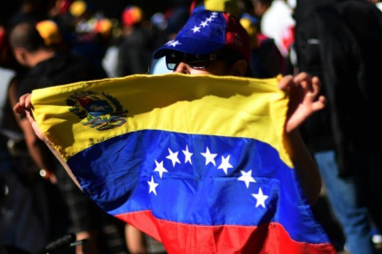 Preocupación entre la comunidad de Venezolanos en Chile por la "puerta giratoria" en el sistema judicial y la violencia en el país