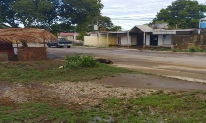 Vecinos de La Vecindad exigen mejoras en el embaulamiento