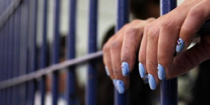 Detenida por tratar de pasarle droga a un preso en Mérida