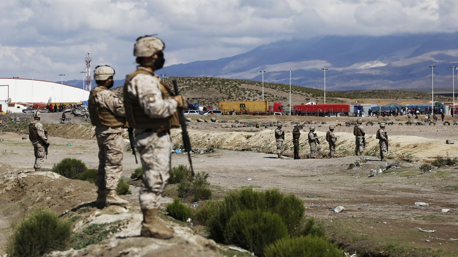 Gobierno confirma detención de tres militares por golpear a migrante en Colchane