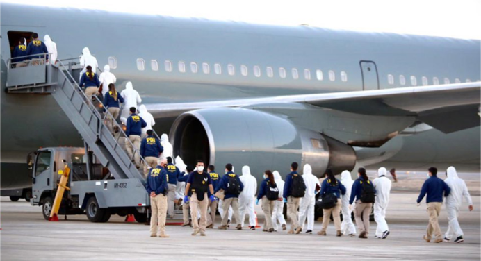 Venezuela no autorizó llegada de avión con migrantes expulsados desde Chile