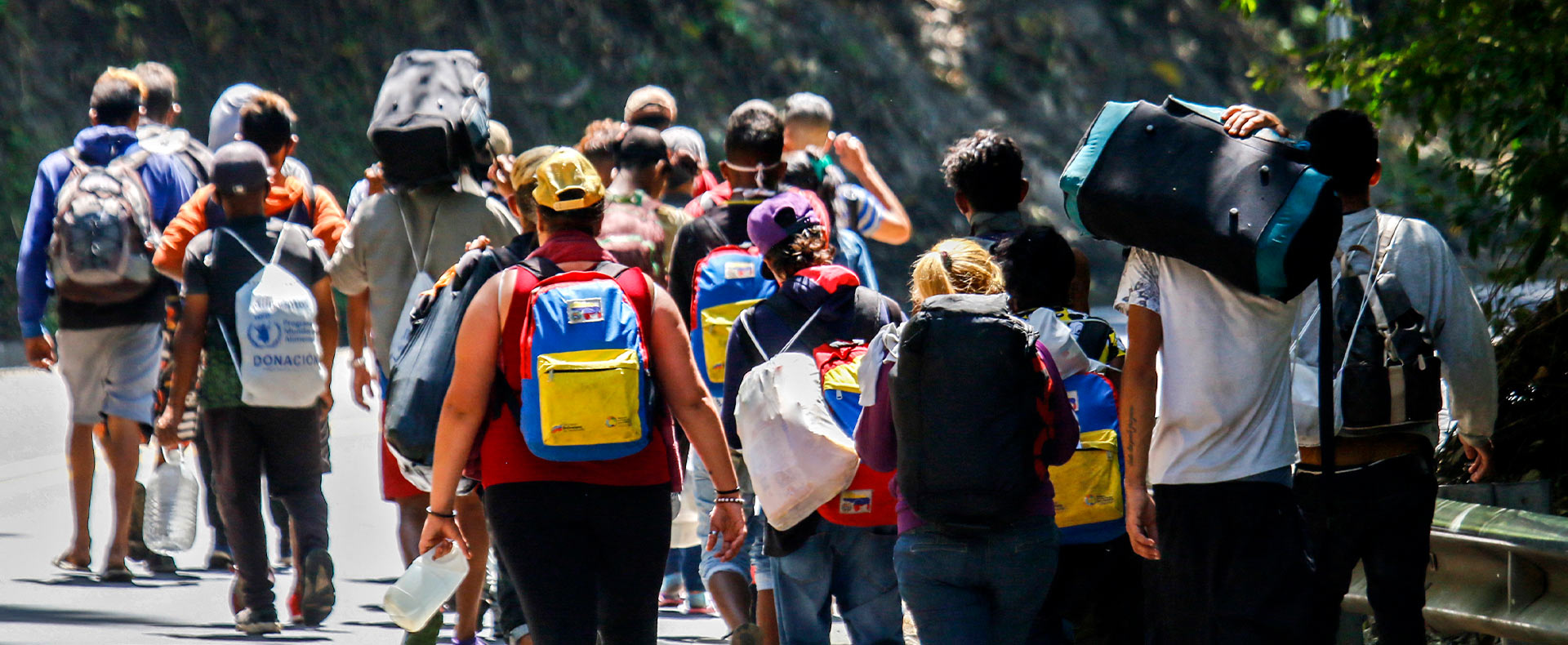 La cantidad de migrantes venezolanos en Colombia disminuye un 0,4 % de junio a agosto.