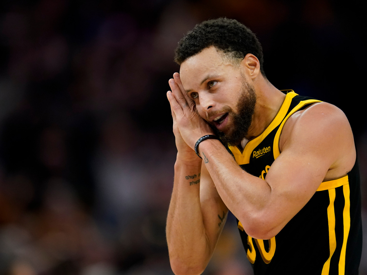 Curry guía a los Warriors en una victoria emocionante sobre los Celtics