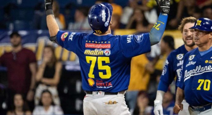 Magallanes se impone en casa y mantiene viva la esperanza