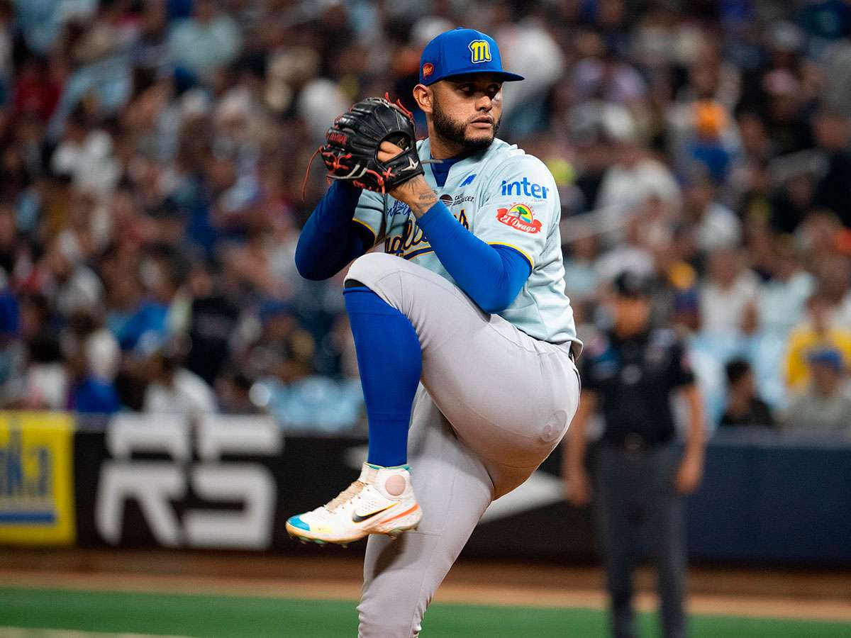 Erick Leal estaría de vuelta en Magallanes esta semana