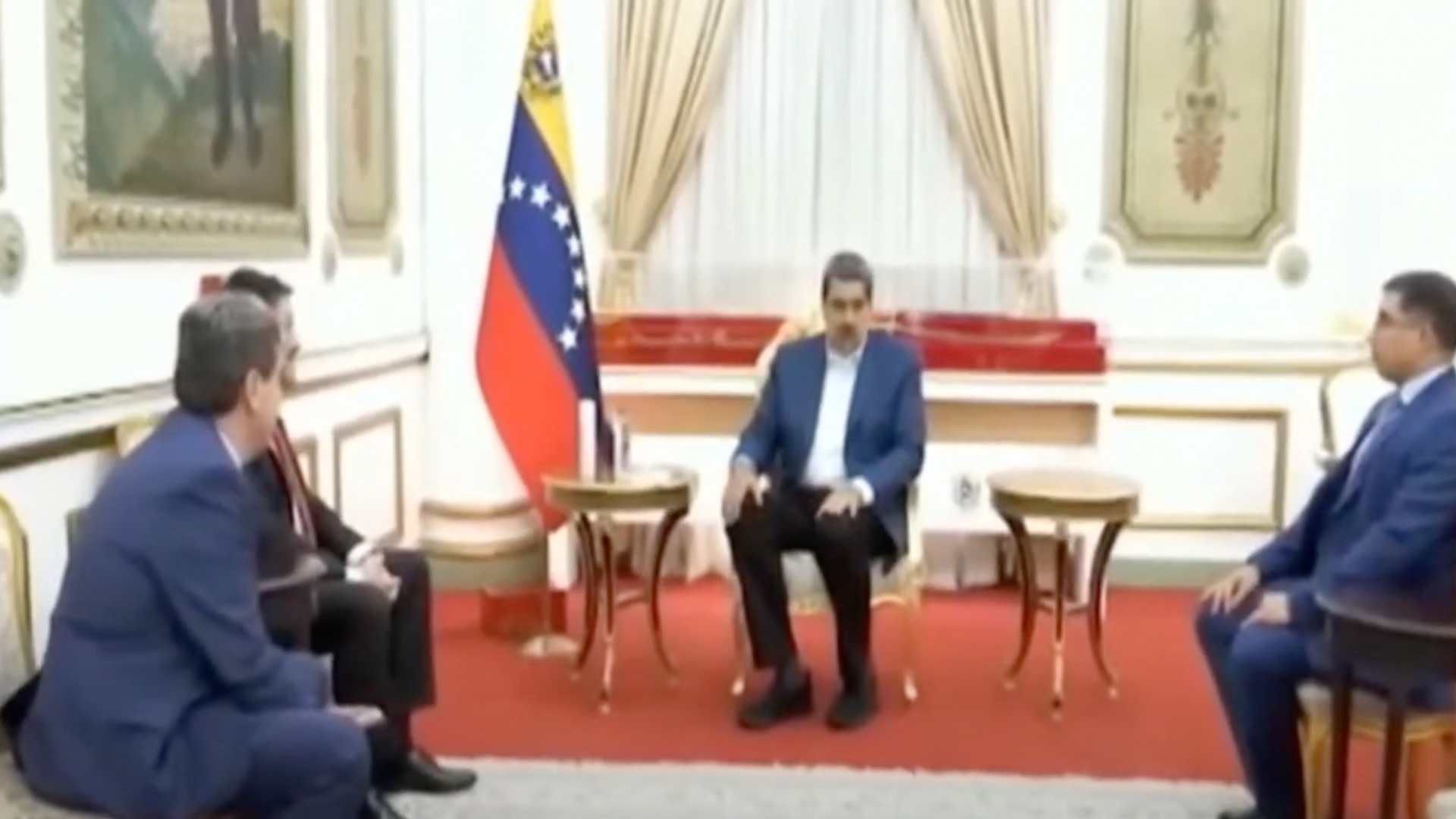 Nicolás Maduro se reúne con altos ejecutivos de Repsol para fortalecer la relación bilateral