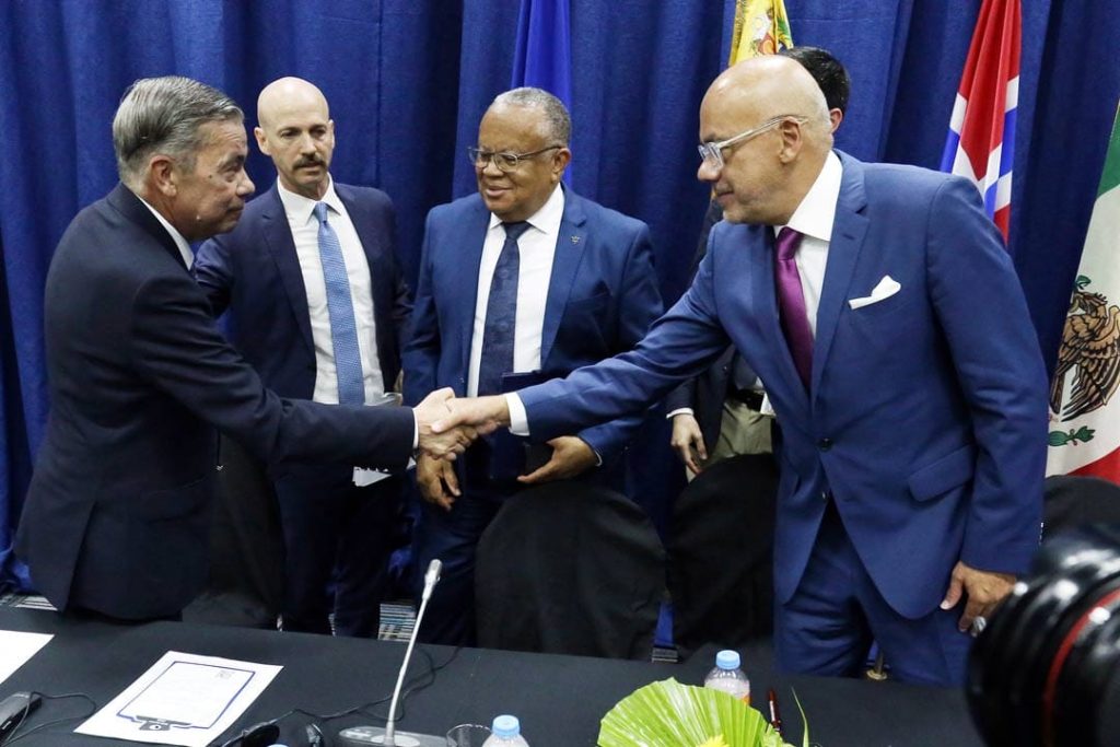 Ultimo acuerdo de Barbados Obstáculos en lugar de Avances