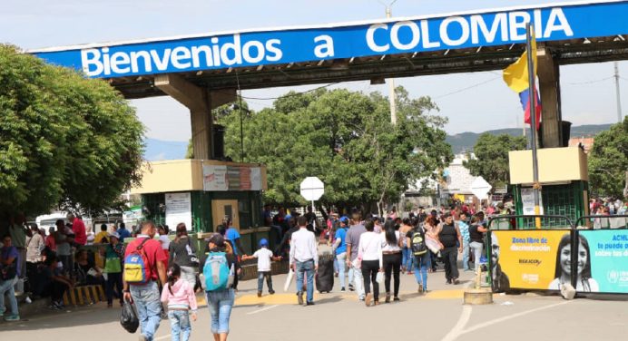 El Gobierno estima que más de 2,8 millones de venezolanos viven actualmente en Colombia.