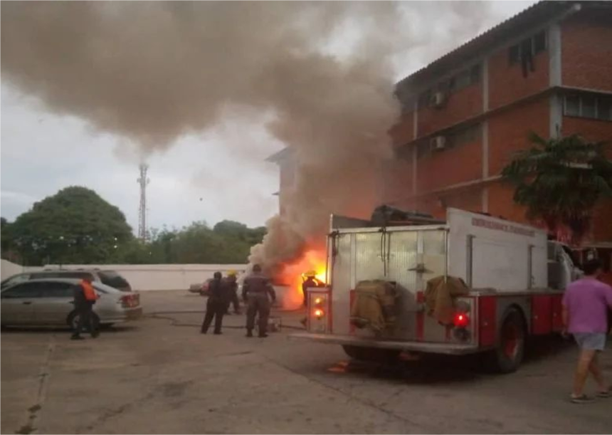 Margarita: Se incendió un vehículo en conjunto residencial Mucuraparo