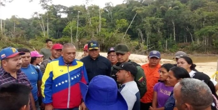Suben a 11 los muertos por el colapso de una mina en Bolívar