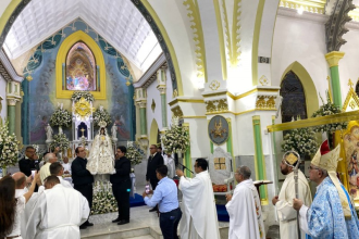 Con fervor y devoción, el pueblo neoespartano celebra la subida de la Virgen del Valle