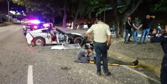 Mecánico murió en colisión de un Corvette en Caracas