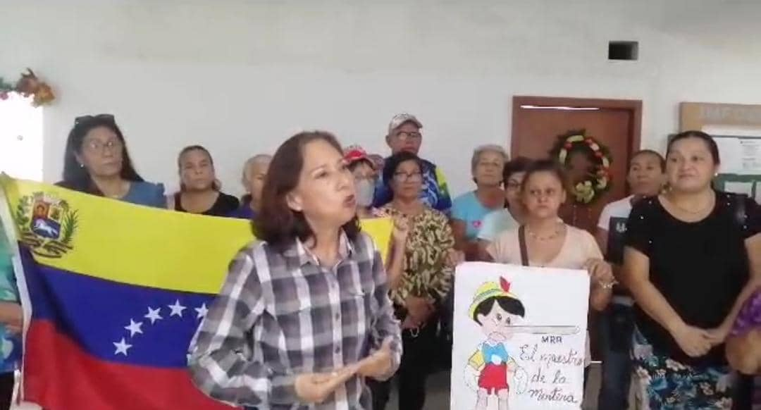 Nueva Esparta: Docentes jubilados del 2022 exigen sus prestaciones sociales