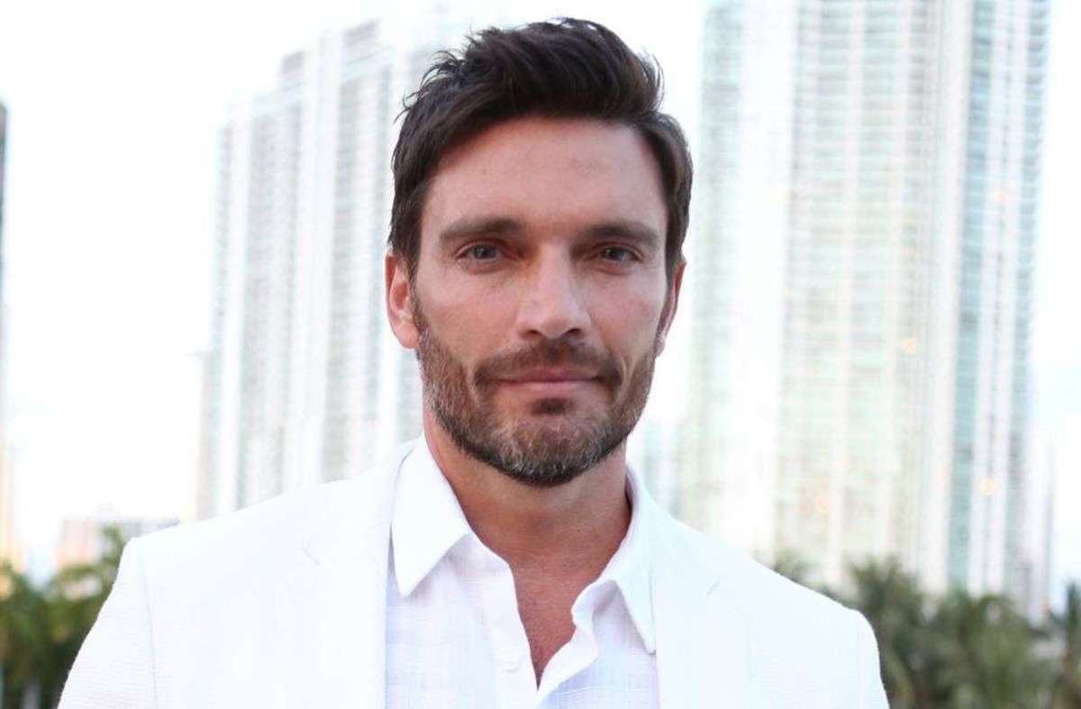 Julián Gil sorprendió al revelar la reaparición de su cáncer de piel