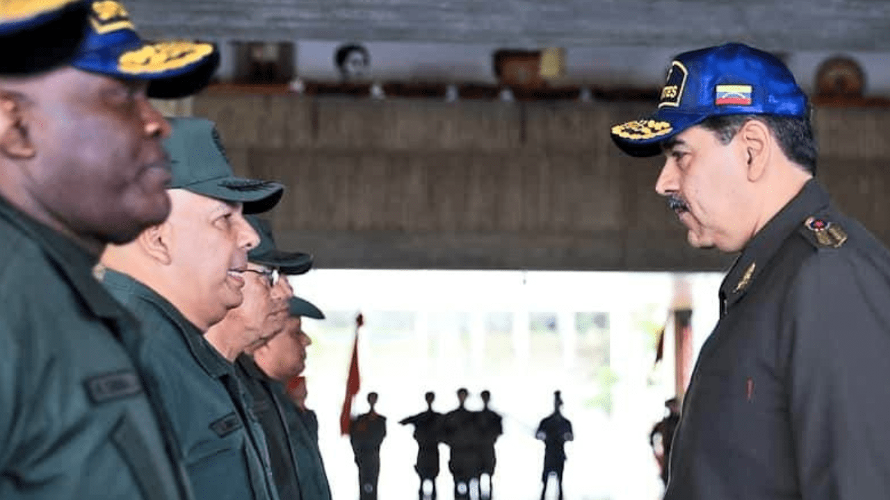 Maduro aprueba acción militar conjunta en respuesta a presencia de buque británico en Guyana