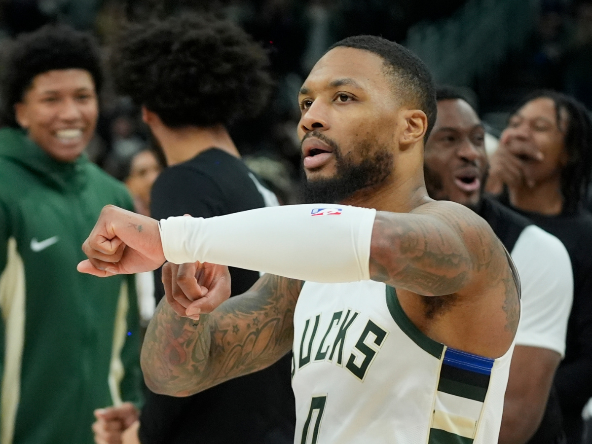 Lillard se convierte en el héroe de los Bucks en tiempo extra