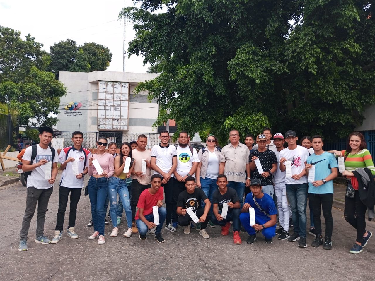 Jóvenes del estado Aragua se unen para promover la participación electoral