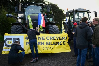 Ante la problemática que se vive en París, Attal sostendrá un encuentro con el FNSA y Jóvenes Agricultores el 4 de febrero. Por otra parte, autoridades francesas informaron sobre la movilización de 15 mil funcionarios policiales.