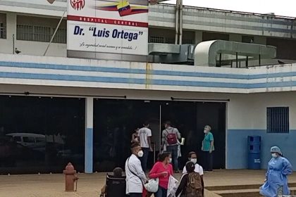 Familiares de Yulianny Narváez paciente del hospital Luis Ortega de Porlamar (HLO) claman por Intervención Quirúrgica Urgente.