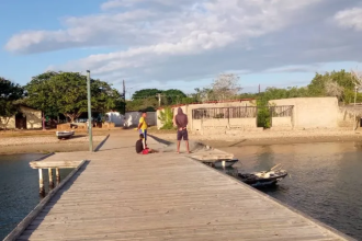 Coche: Pescadores sardineros listos para capturar la carnada