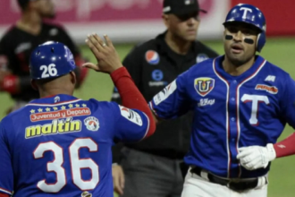 La segunda para Cardenales llegó en el séptimo inning, Odubel Herrera conectó un sencillo al centro que impulsó a Gorkys Hernández.