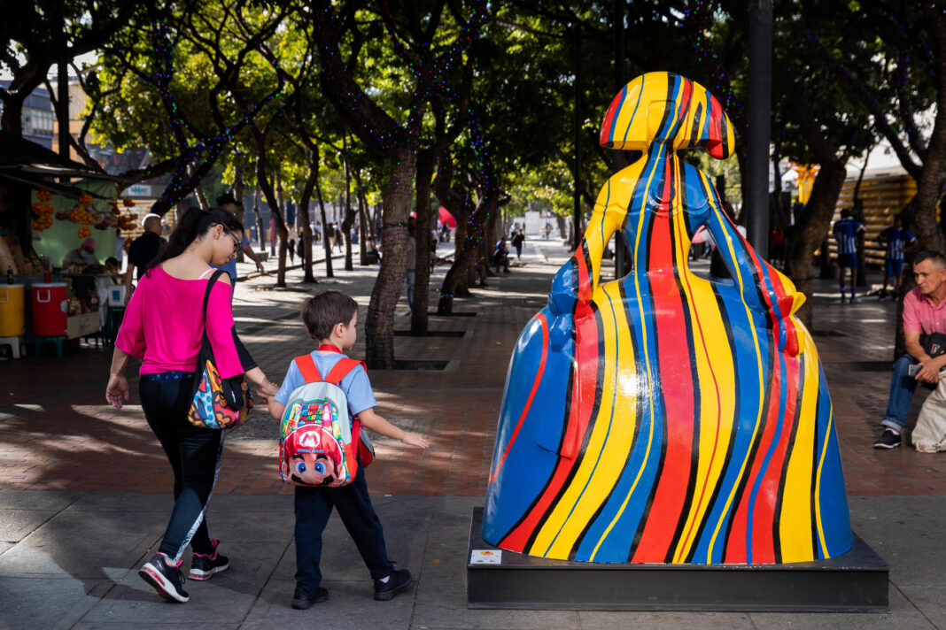 Las Meninas de Azzato conquistan Caracas