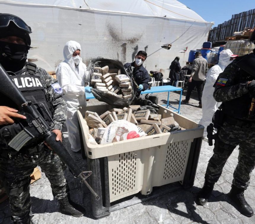 El proceso para eliminar las 21,5 toneladas de cocaína tomará alrededor de once horas