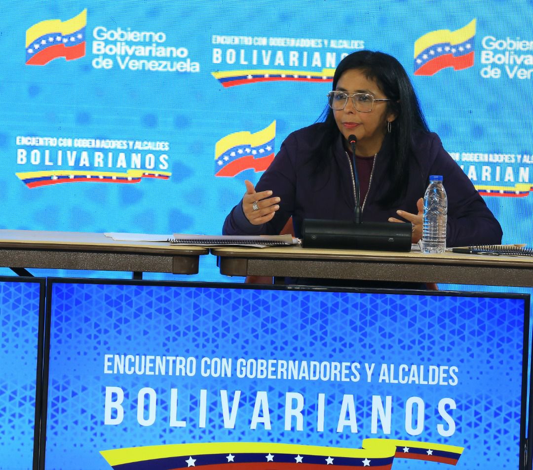 Delcy Rodríguez aboga por la exclusión de extremistas de la esfera política.