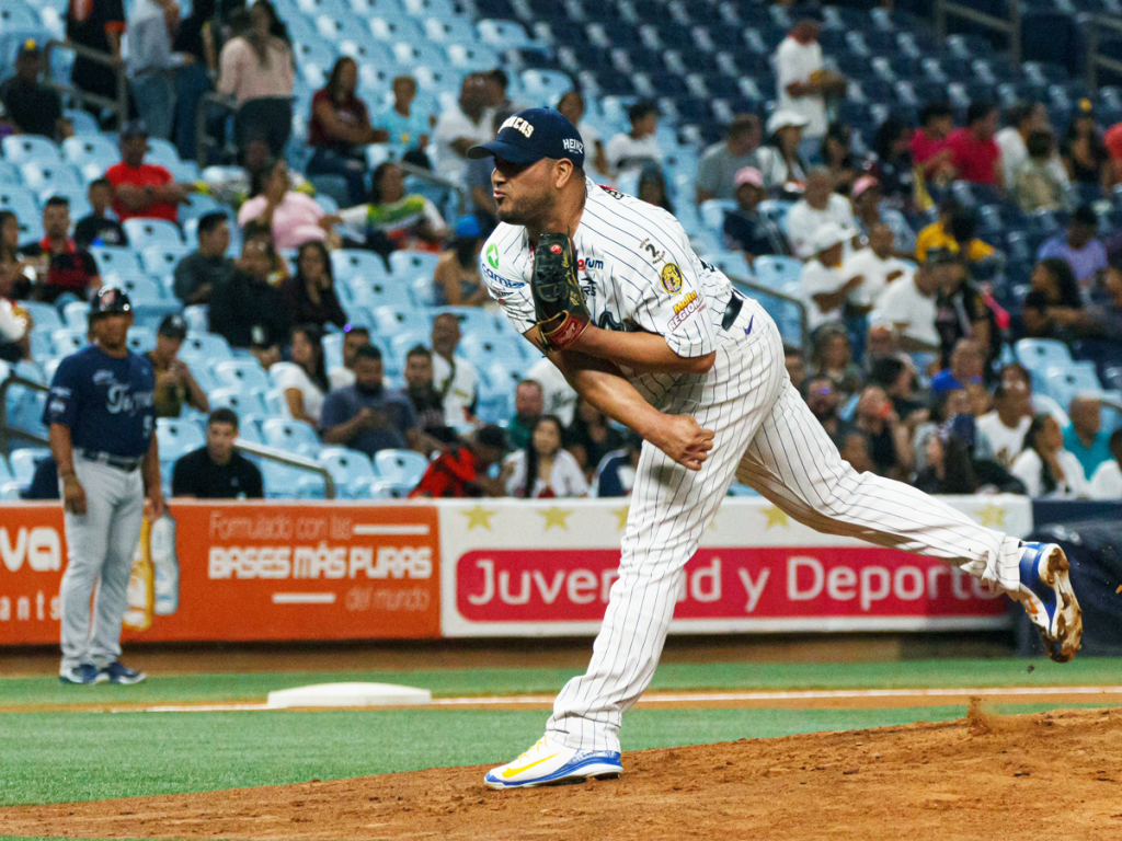 Jhoulys Chacín se une a Saraperos de México para la próxima temporada.