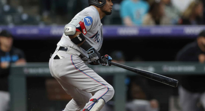 Arráez y Anderson sellan remontada de los Marlins