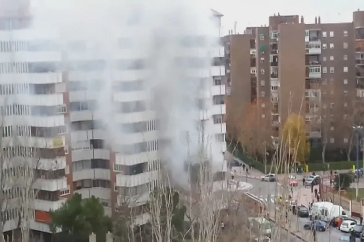 El número de fallecidos por el incendio en Valencia aumenta a 10